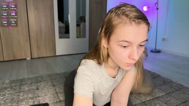 jucieLussie - Porn Video [Bongacams]: gorgeous babe stream, talented entertainer, charming streamer