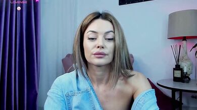 sonia-esd - Porn Video [Bongacams]: naked behind, webcast record, popular internet personality