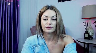 sonia-esd - Porn Video [Bongacams]: naked behind, webcast record, popular internet personality