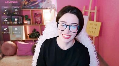 LisaSemily - Porn Video [Bongacams]: sensual shivers, sexy girl, pleasure filled session