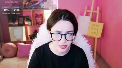 LisaSemily - Porn Video [Bongacams]: sensual shivers, sexy girl, pleasure filled session