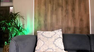 SophiePalmer - Porn Video [Bongacams]: breathtaking beauty, lovely booty, mesmerizing booty