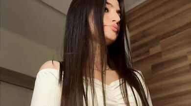 Sofi-Mi - Porn Video [Bongacams]: naked porn slut, alluring proportions, live cams