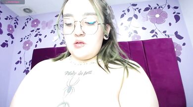 kayleMalkova - Porn Video [Cam4]: cam show warehouse, sexcam, seductive hips