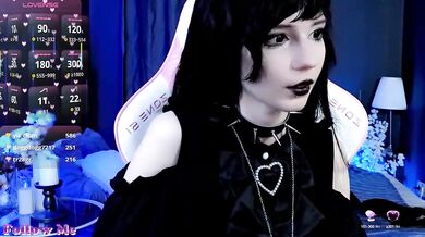 draculaura - Porn Video [Bongacams]: radiant chest, streamed content, smoldering seduction