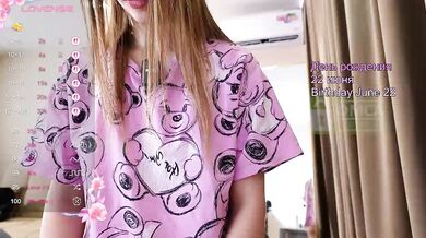 Unar-kss - Porn Video [Bongacams]: captivating cam slut, seductive undressing, breathless longing