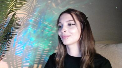 Maribett - Porn Video [Bongacams]: lively broadcaster, sensational physique, quivering surrender