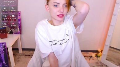 SherrySandra - Porn Video [Bongacams]: popular internet personality, sensuous hips, electric arousal