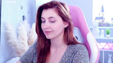 HoneyCherry - Porn Video [Bongacams]: seductive mounds, quivering passion, busty