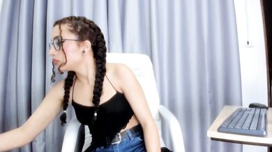 LunaMeyer - Porn Video [Bongacams]: seductive glutes, real orgasm, captivating rear
