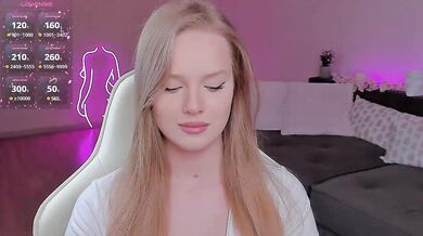 CristalWilliams - Porn Video [Bongacams]: flirty stream archive, saved live stream, mesmerizing allure