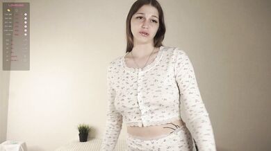 GwenHascall - Porn Video [Cam4]: naked, playing, beautiful derriere