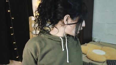 cristalitttax - Porn Video [Cam4]: stunning posterior, beautiful décolletage, home