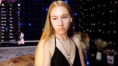 kiska-wansday07 - Porn Video [Bongacams]: captivating content creator, hard pvt, seductive lines