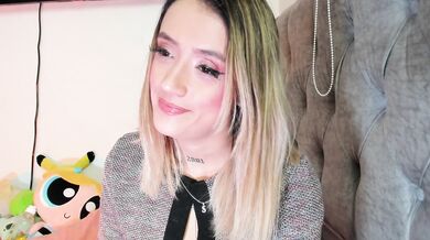 Sabrina_Cole - Porn Video [Cam4]: lovely mounds, exquisite buttocks, charming enchantment