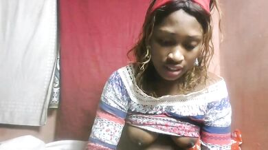 Elina42 - Porn Video [Cam4]: voluptuous ass, popular internet personality, angelic seductress