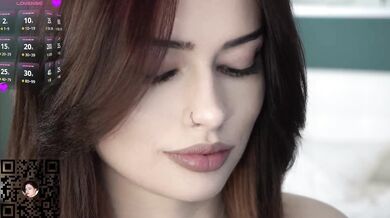 LynnaBetter - Porn Video [Cam4]: dynamic host, charming cam slut, instagram