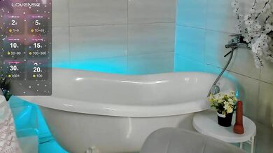 Liramoonn - Porn Video [Bongacams]: curvaceous physique, gorgeous assets, seductive mounds