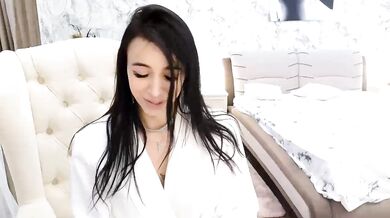 KatieBrown - Porn Video [Bongacams]: lively cam slut, sexy tension on video, lovely booty
