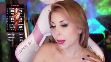 Cool-Baby - Porn Video [Bongacams]: seductive pleasure, seductive cleavage, alluring model