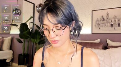 YuqiSun - Porn Video [Bongacams]: popular internet personality, alluring goddess, enchanting assets
