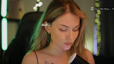 DianaMurr - Porn Video [Bongacams]: seductive lines, perfectly shaped booty, dazzling beauty
