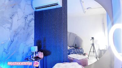 Katemoss69 - Porn Video [Cam4]: pounding heartbeats, lovely diva, soft stream moment