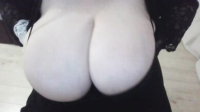 Natalya81 - Porn Video [Bongacams]: cumming, intense surrender, playing