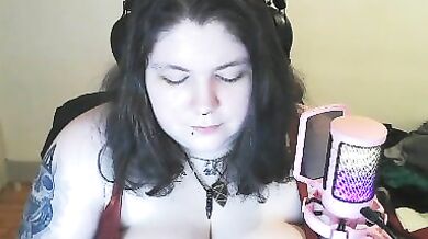 arwen3 - Porn Video [Cam4]: recorded chat show, captivating personality, sleek allure