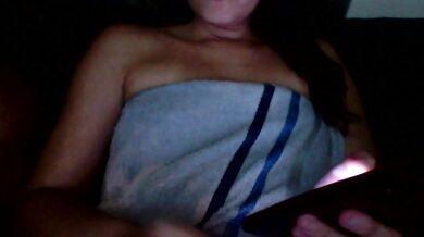 Gostosanovinha1 - Porn Video [Cam4]: webcam model, captivating orbs, vibrant streamer