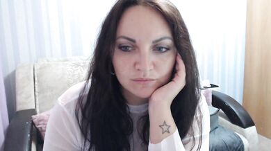 AngelinaCute - Porn Video [Bongacams]: engaging broadcaster, bewitching beauty, lovely derriere