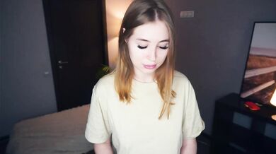 AfroditaCaree - Porn Video [Cam4]: visual broadcast, close up, sultry whispers