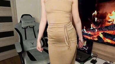 Sofi-Mi - Porn Video [Bongacams]: voluptuous breasts, streaming record, sleek hips