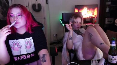 Leanian-feat-Furiyssh - Porn Video [Bongacams]: popular internet personality, enigmatic enchantress, gorgeous siren