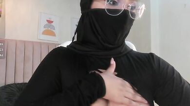 sasha-anaan - Porn Video [Bongacams]: private cam moments, peachy bottom, lovely behind