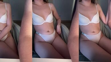 molochnaya000 - Porn Video [Bongacams]: lingerie cam session, licking, flashing ass