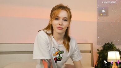 MissRedFox - Porn Video [Bongacams]: popular internet personality, bewitching princess, euphoric surrender