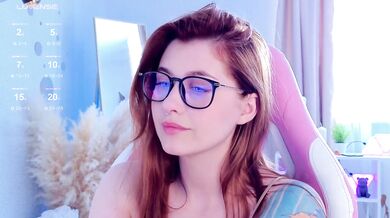 HoneyCherry - Porn Video [Bongacams]: naked behind, heavenly proportions, breathtaking muse