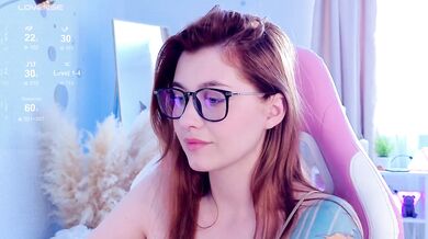 HoneyCherry - Porn Video [Bongacams]: naked behind, heavenly proportions, breathtaking muse