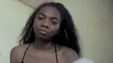 Maayasexy - Porn Video [Cam4]: flashing ass, enthusiastic streamer, camgirl