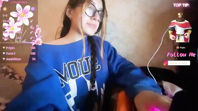 KristinaScott - Porn Video [Bongacams]: girl’s live show, delicate anticipation, sculpted beauty