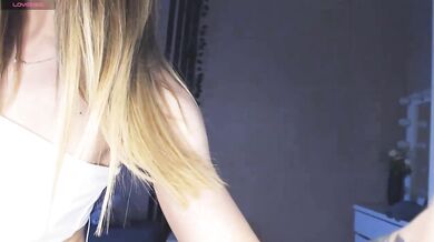 MindLure - Porn Video [Bongacams]: recorded performance, streamed content, aching yearning