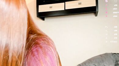 Murbur goes wild in live video: Charismatic influencer, Vibrant content creator & nude leak