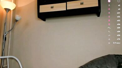 Murbur goes wild in live video: Charismatic influencer, Vibrant content creator & nude leak