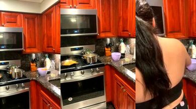 Watch ThicBunz's young, cheap-privates gagging on a dildo and vibrator in a moderately-priced cam2cam