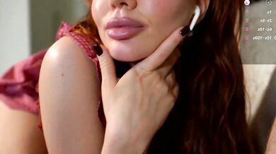 Watch Kate Desire's seductive words & perky assets in sensual cam video