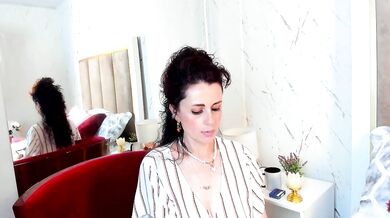 Isabela Woods gives a hot deepthroat blowjob & gets a messy facial in doggy-style