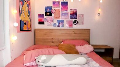 Kittenmoon_'s Webcam Replays - A Sensual Recording of Enthusiastic influencer