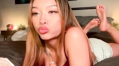 CarmenxRose gets down and dirty in a hot car video with breath-stealing chemistry