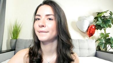 NicoleLuv's tight pussy gets fingered and toyed in this cheap Russian cam video